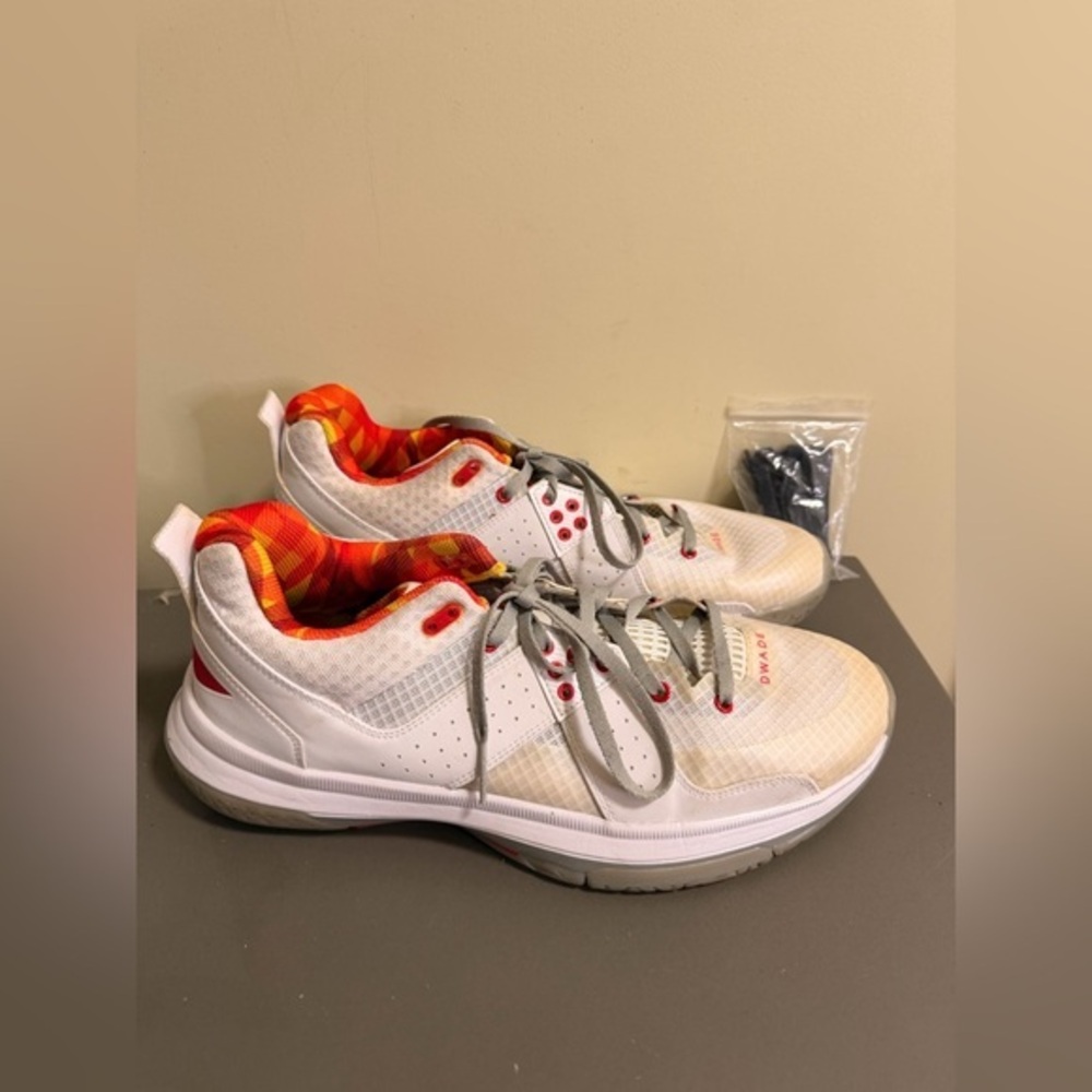 Mens Li-Ning Way of Wade 5 Terrence Ross PE Basket Ball Shoes Size 14.5 Like New